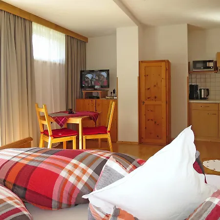 Haus Albertini 200w *